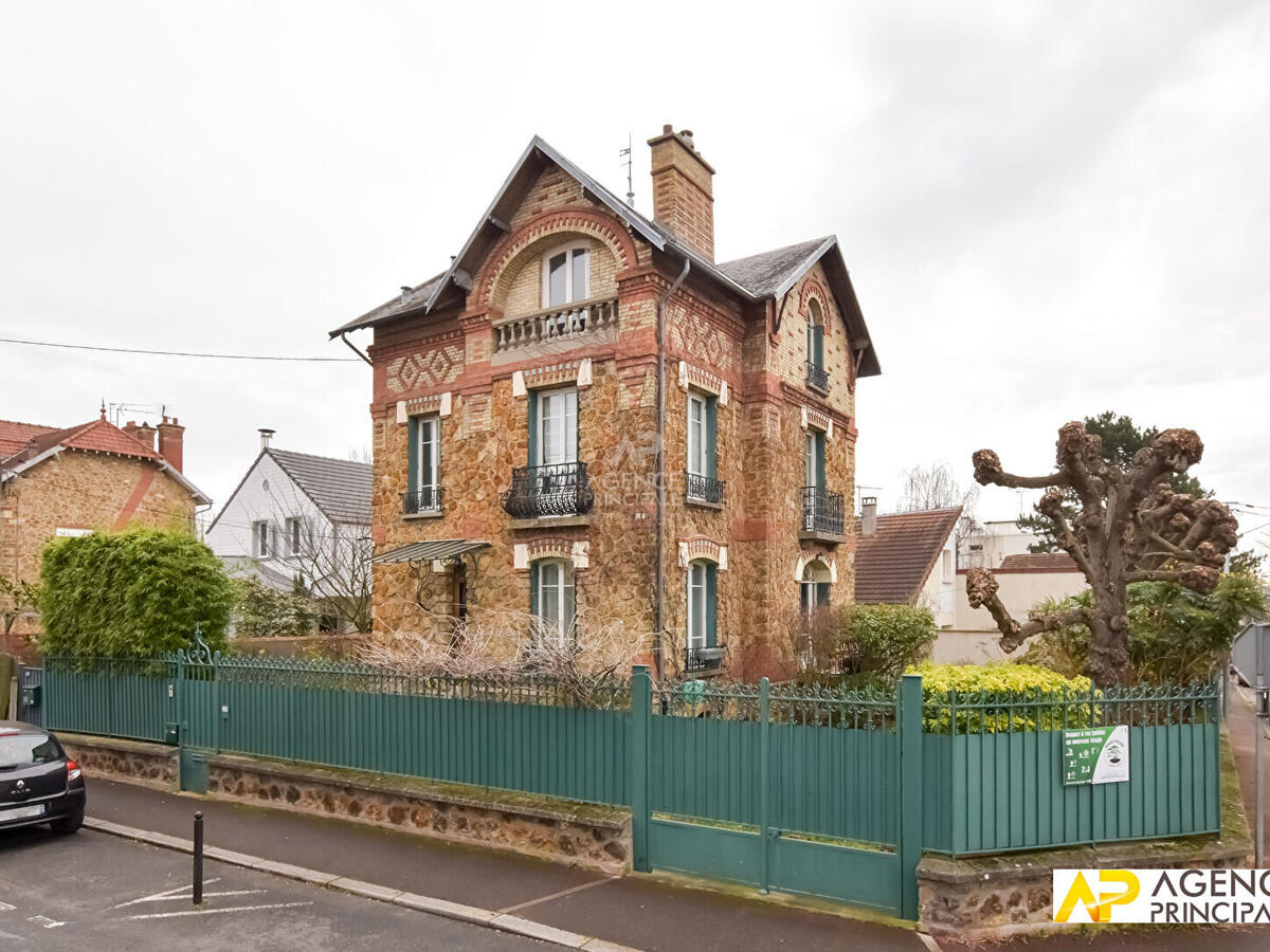 House Maisons-Laffitte