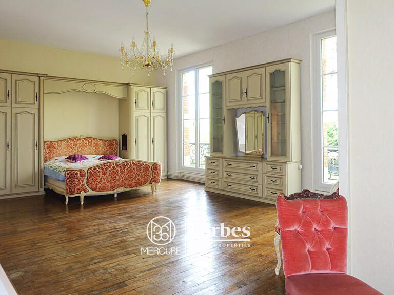 Manor Malause - 7 bedrooms - 518m²