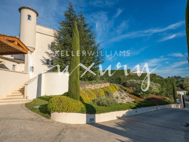 Villa Mallemort - 5 bedrooms - 265m²