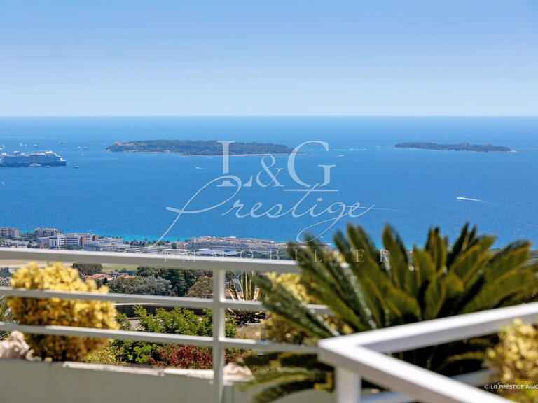 Apartment Mandelieu-la-Napoule - 4 bedrooms - 175m²