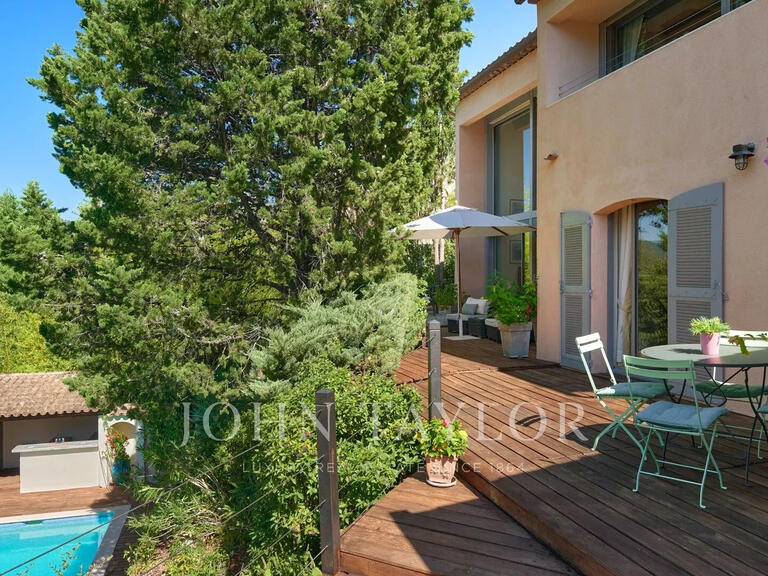 House Mandelieu-la-Napoule - 4 bedrooms - 234m²