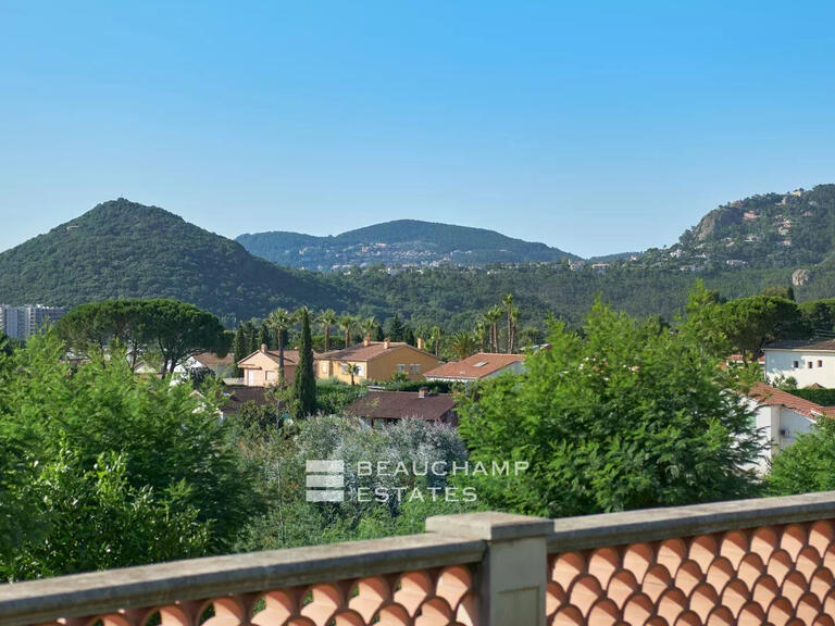 Villa Mandelieu-la-Napoule - 7 bedrooms - 315m²