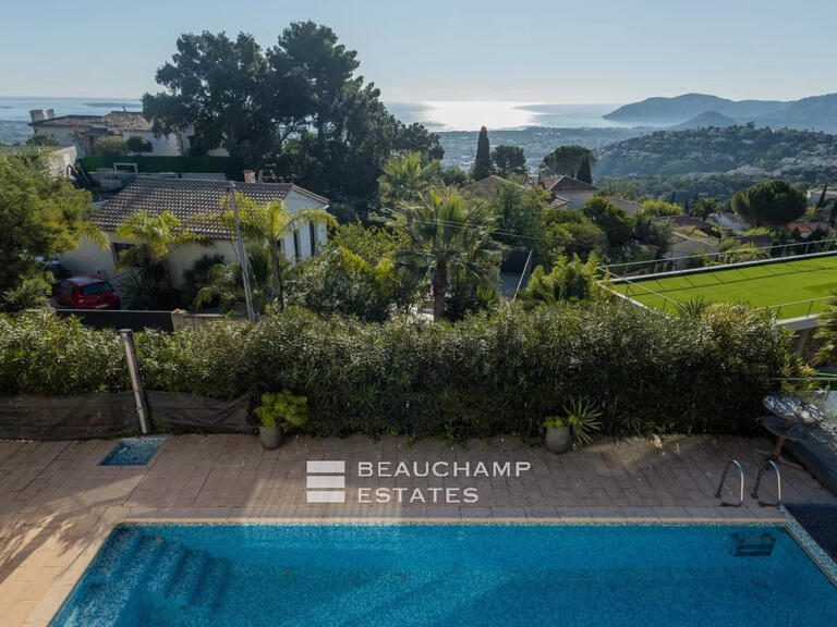 Villa Mandelieu-la-Napoule - 5 chambres - 206m²