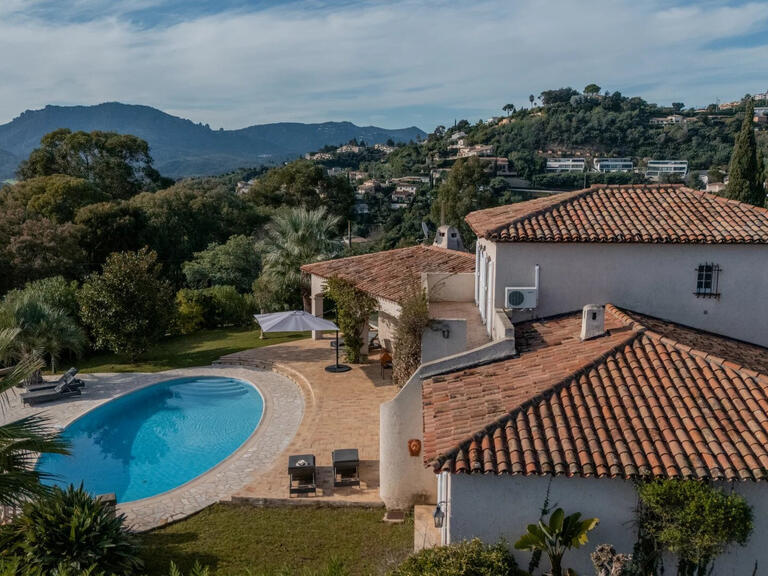 Villa Mandelieu-la-Napoule - 6 chambres - 234m²