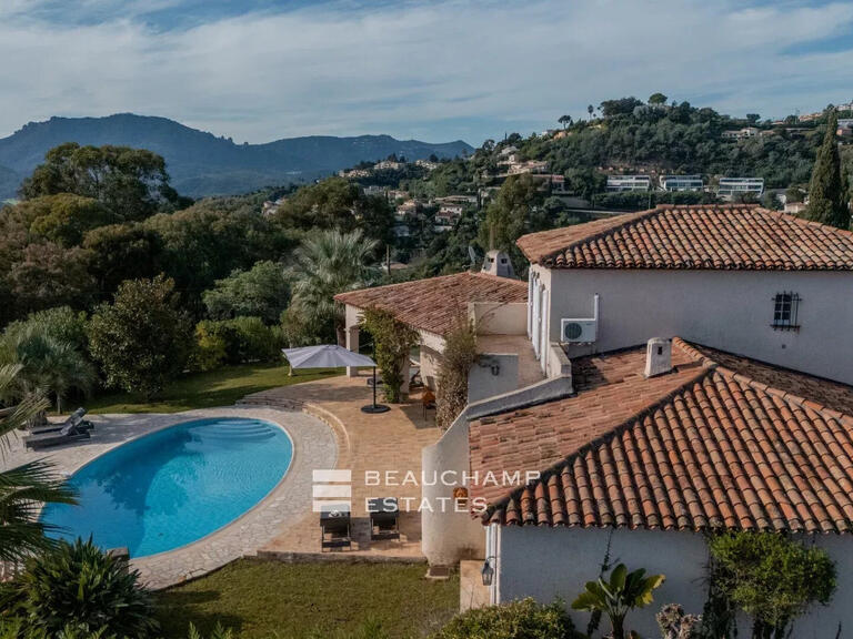 Villa Mandelieu-la-Napoule - 6 bedrooms - 234m²