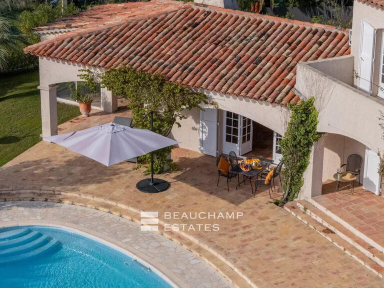 Villa Mandelieu-la-Napoule - 6 bedrooms - 234m²