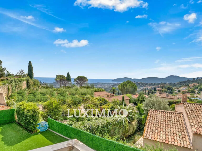 Villa Mandelieu-la-Napoule - 5 chambres - 323m²