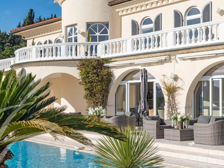 Villa Mandelieu-la-Napoule - 6 bedrooms - 299m²