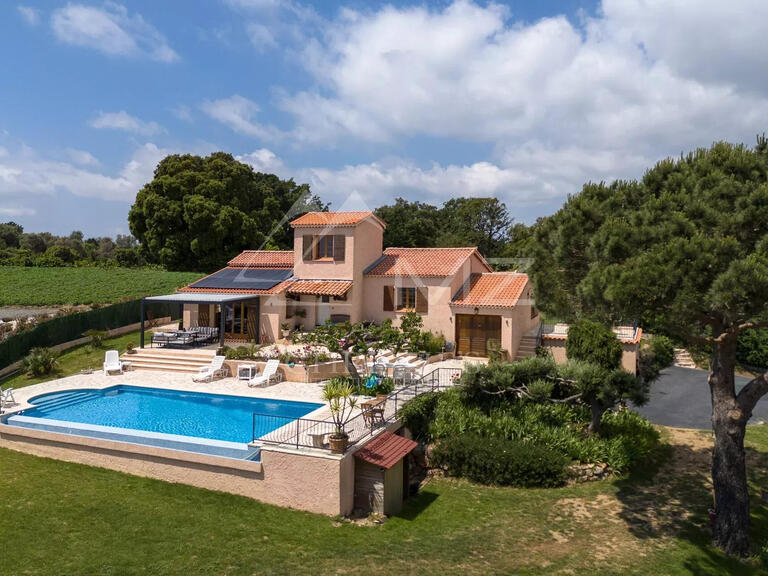 Villa Mandelieu-la-Napoule - 3 bedrooms - 120m²