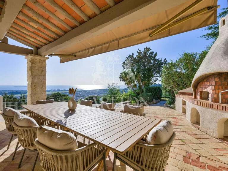 Villa Mandelieu-la-Napoule - 4 bedrooms - 301m²