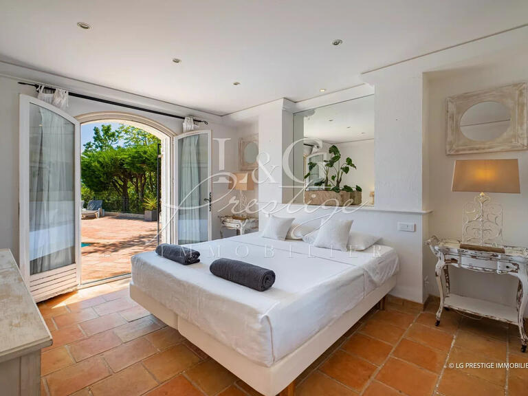 Villa Mandelieu-la-Napoule - 5 bedrooms - 332m²