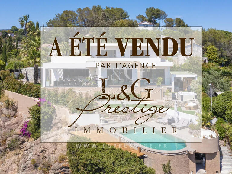 Villa Mandelieu-la-Napoule - 4 bedrooms - 200m²