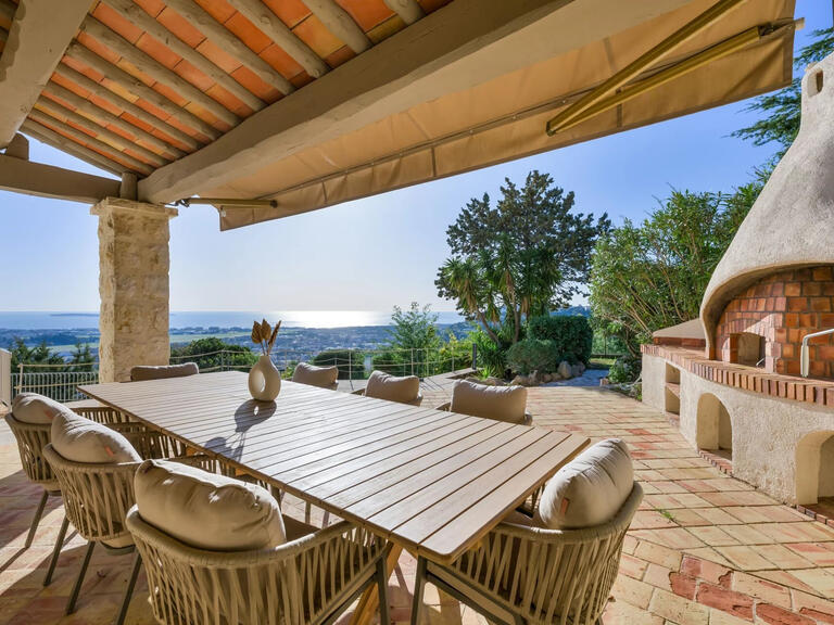 Villa Mandelieu-la-Napoule - 4 bedrooms - 300m²