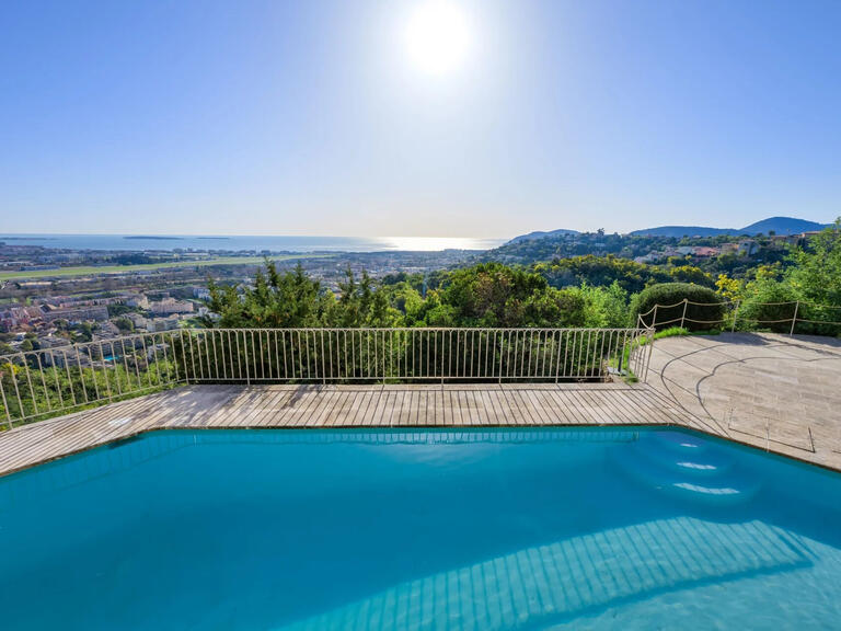 Villa Mandelieu-la-Napoule - 4 bedrooms - 300m²