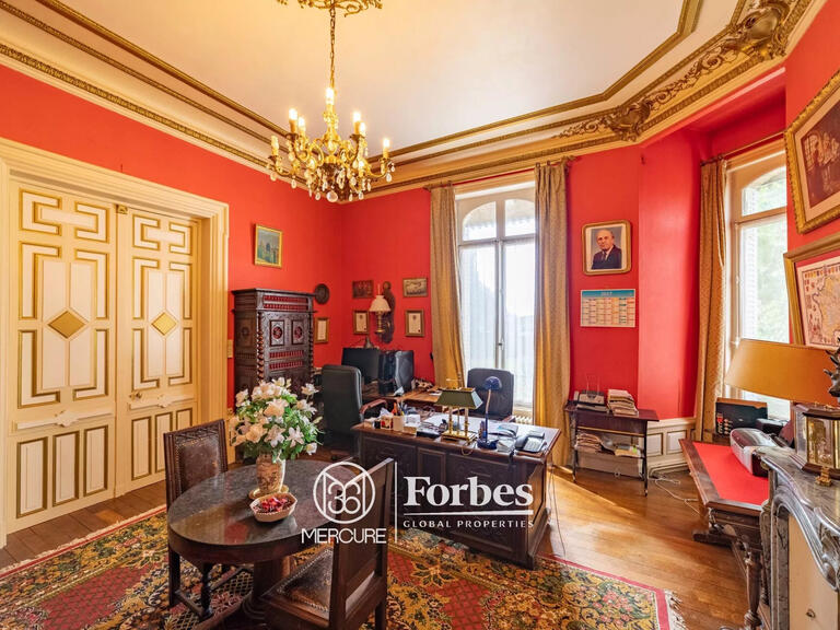 Château Marle - 8 chambres - 784m²