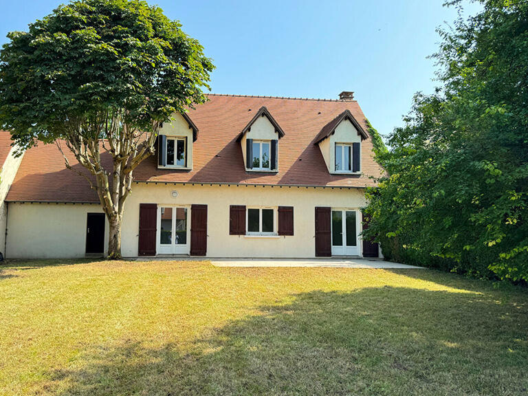 House Marly-le-Roi - 4 bedrooms - 169m²