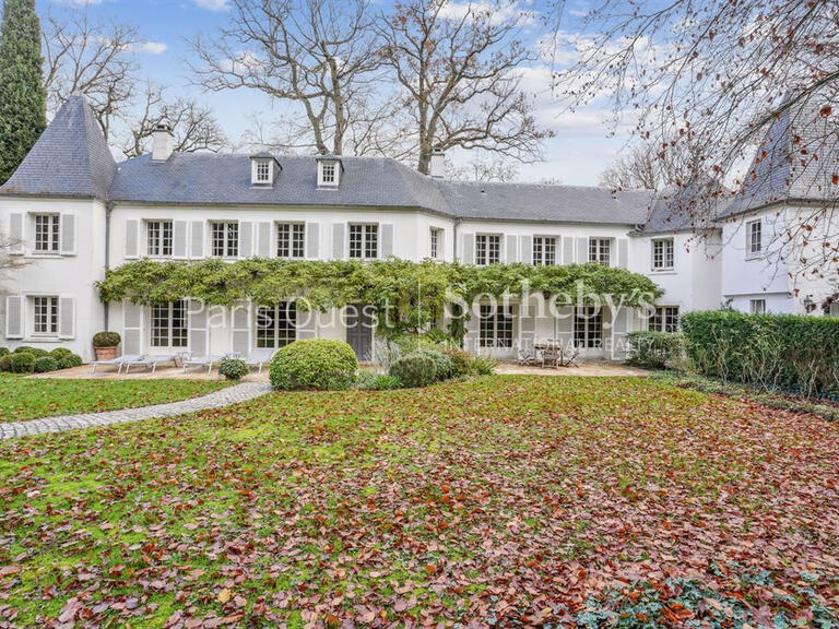 Maison Marnes-la-Coquette - 4 chambres - 372m²