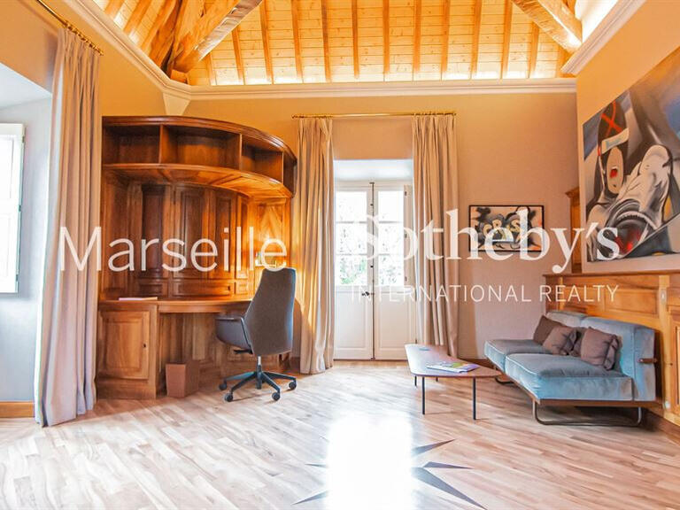 Château Marseille 11e - 13 chambres - 1000m²