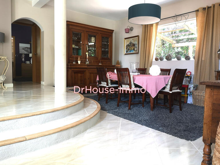 Villa Marseille 11e - 3 bedrooms - 180m²