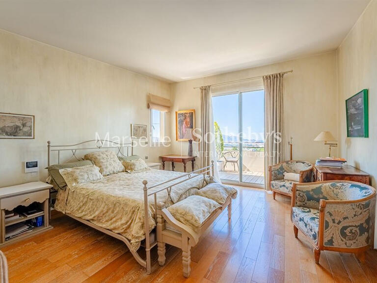 Sale Apartment Marseille 12e - 4 bedrooms