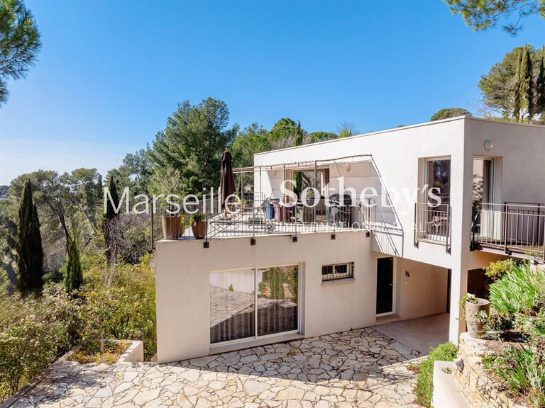 House Marseille 12e - 3 bedrooms - 123m²