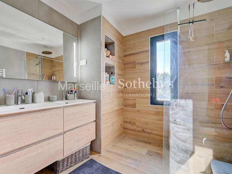 House Marseille 12e - 3 bedrooms - 102m²