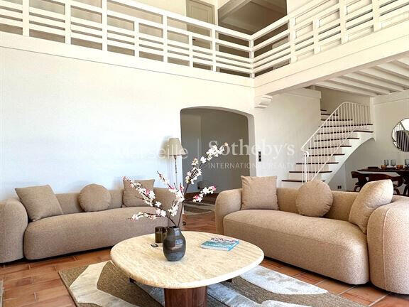 House Marseille 12e - 4 bedrooms - 240m²