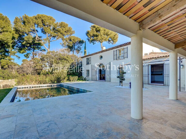 House Marseille 12e - 4 bedrooms - 240m²