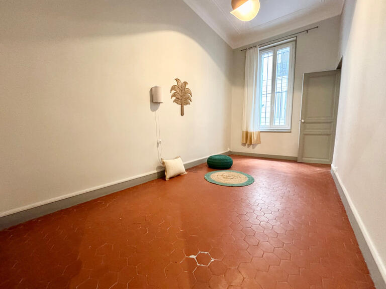 Appartement Marseille 5e - 2 chambres - 109m²