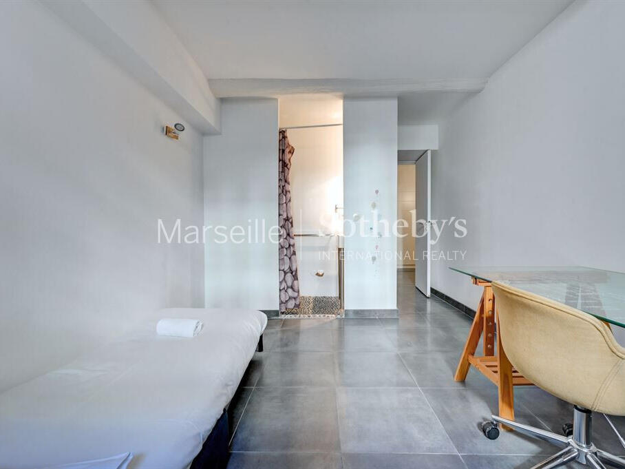 Apartment Marseille 6e