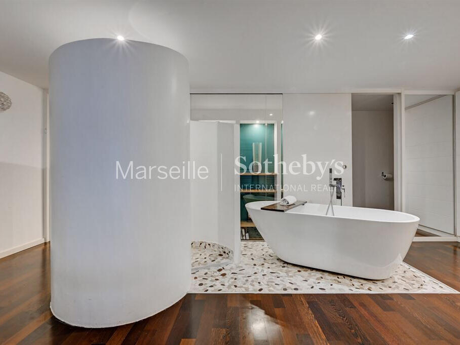 Apartment Marseille 6e