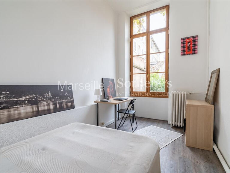 Appartement Marseille 6e - 3 chambres - 143m²