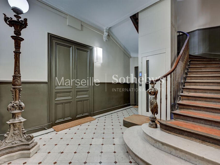 Apartment Marseille 6e