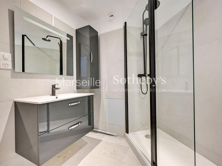 Appartement Marseille 6e - 3 chambres - 172m²