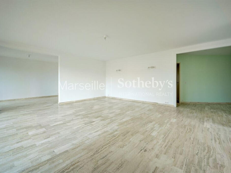 Apartment Marseille 6e