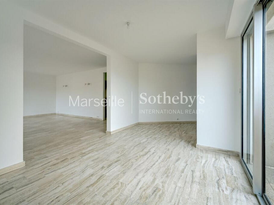 Apartment Marseille 6e