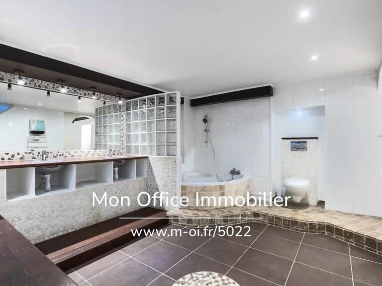 Appartement Marseille 6e - 3 chambres - 126m²