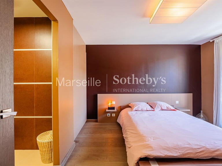 Apartment Marseille 7e - 3 bedrooms - 143m²