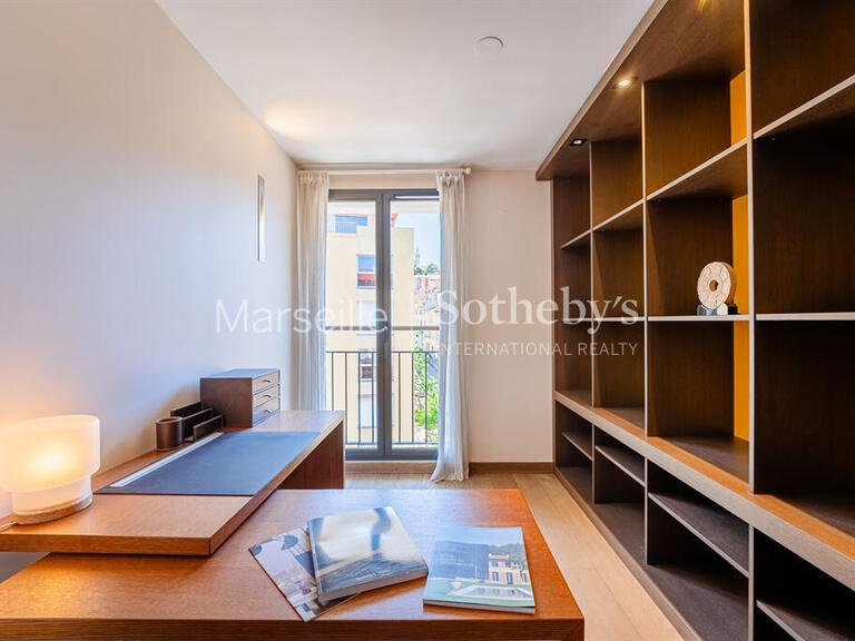 Apartment Marseille 7e - 3 bedrooms - 143m²