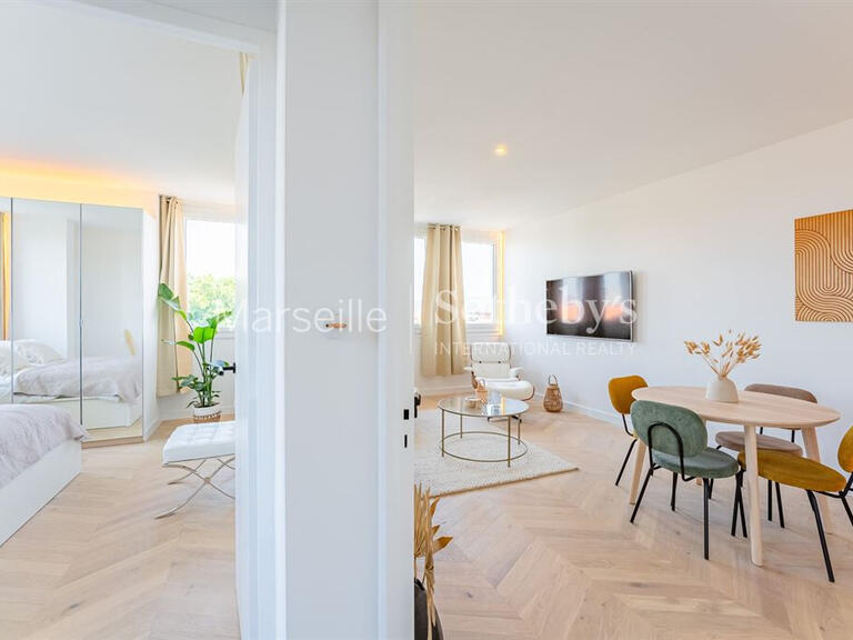 Appartement Marseille 7e - 2 chambres - 66m²