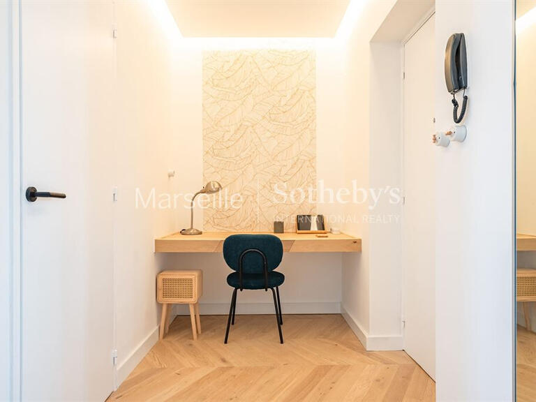 Appartement Marseille 7e - 2 chambres - 66m²