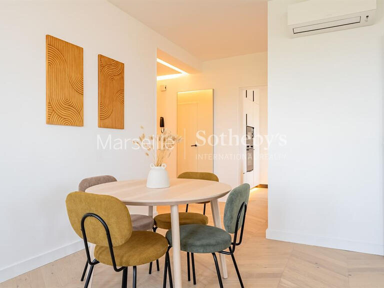 Appartement Marseille 7e - 2 chambres - 66m²