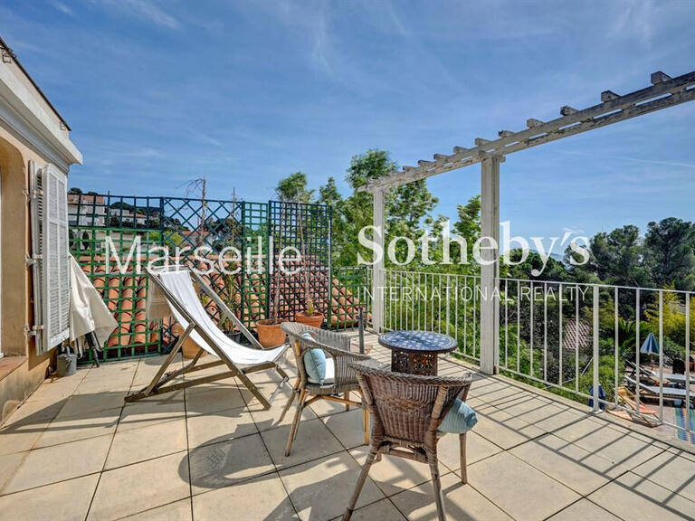 Maison Marseille 7e - 6 chambres - 391m²