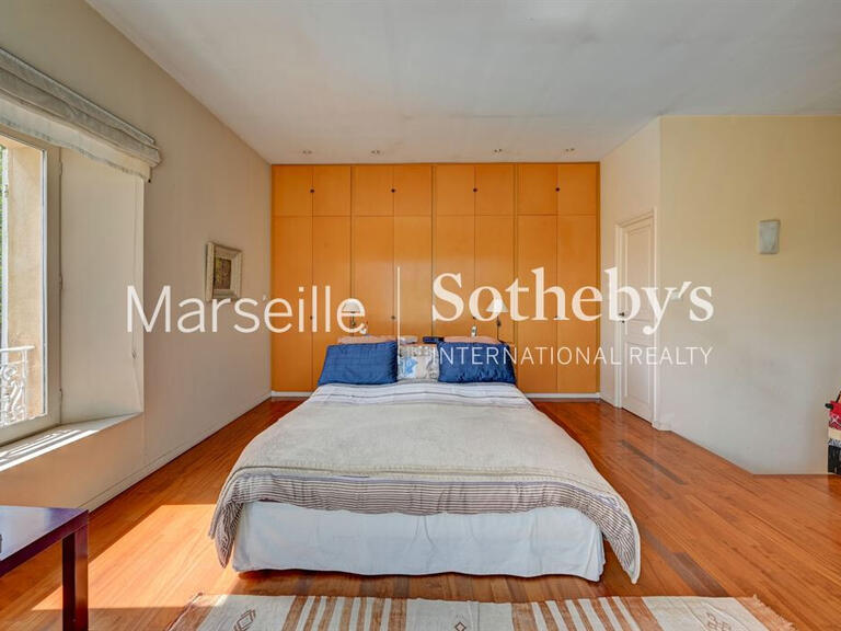 House Marseille 7e - 6 bedrooms - 391m²