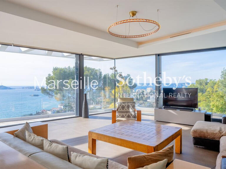 Maison Marseille 7e - 5 chambres - 343m²