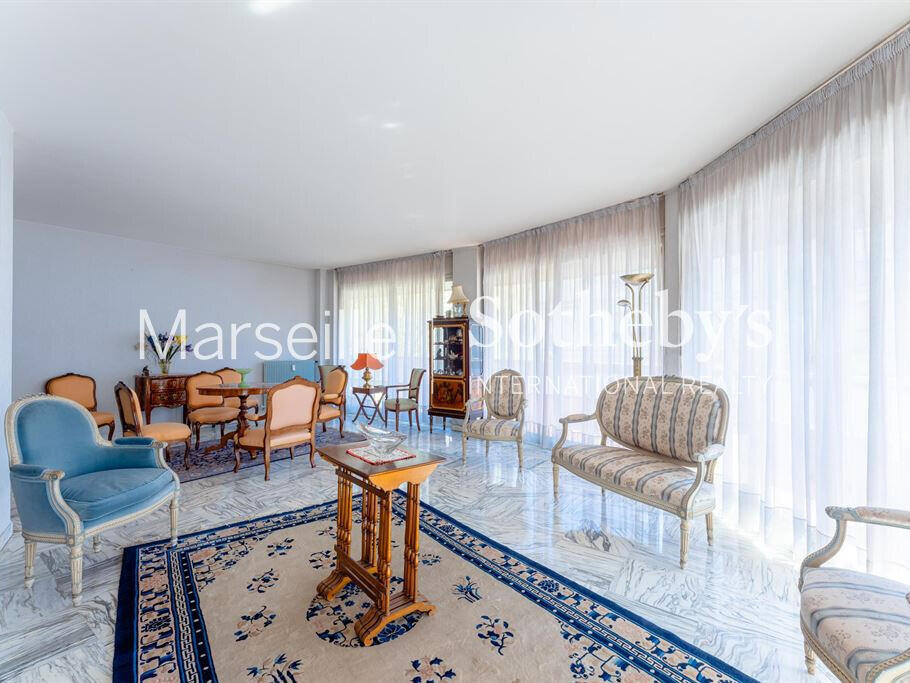 Apartment Marseille 8e