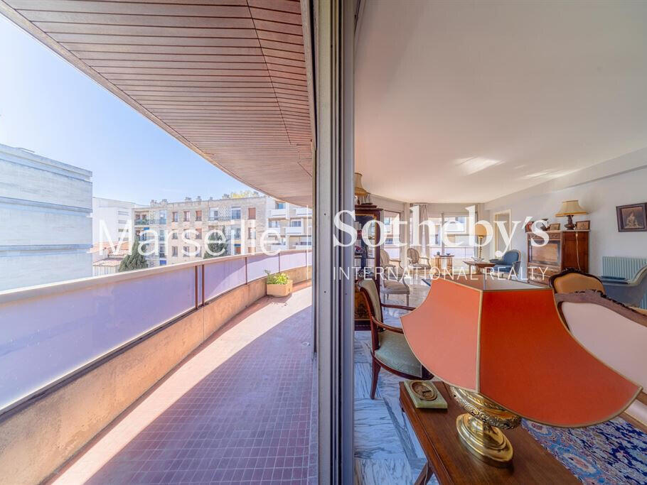 Apartment Marseille 8e