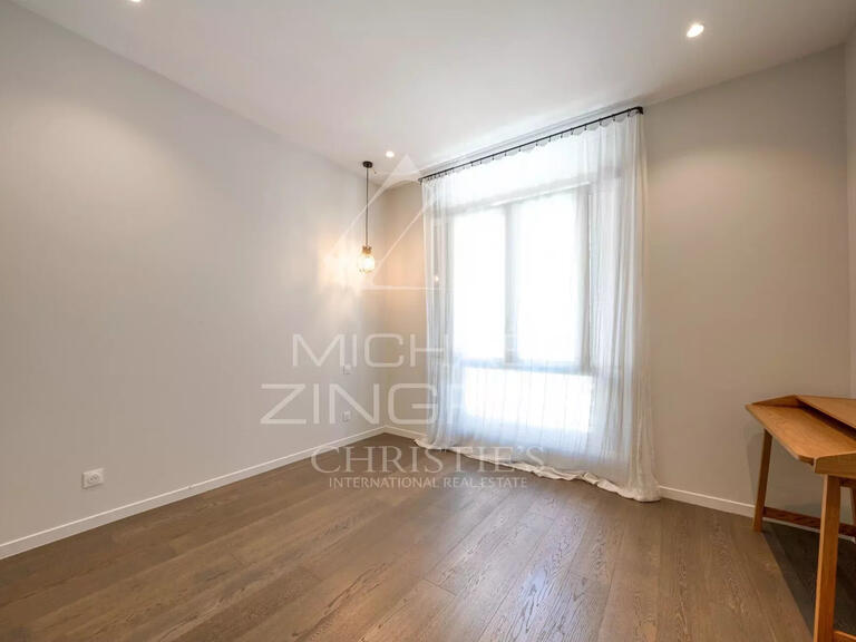 Sale Apartment Marseille 8e - 5 bedrooms