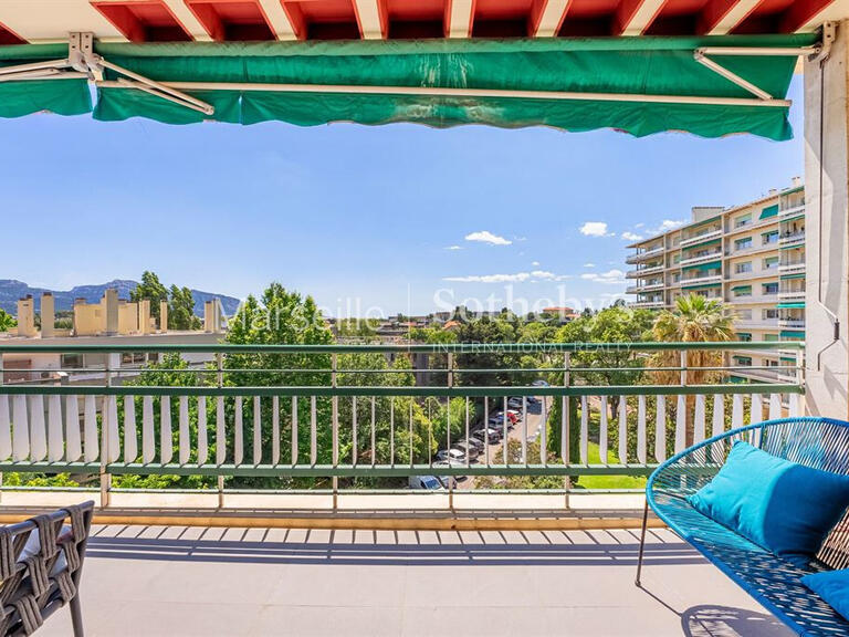 Sale Apartment Marseille 8e - 4 bedrooms