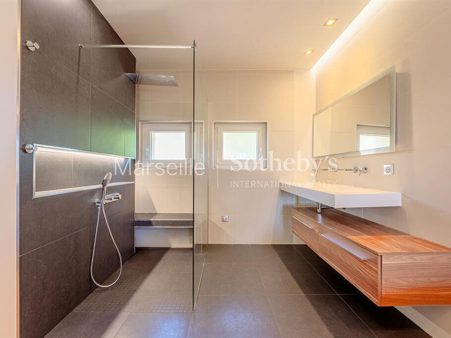 Appartement Marseille 8e